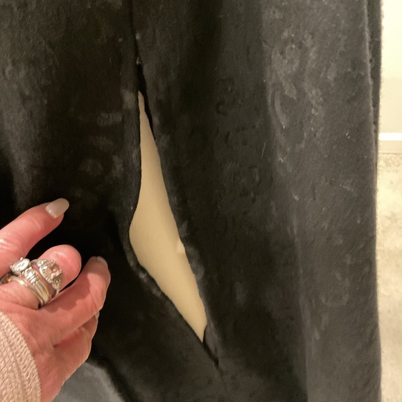 Queen of the Capes Wool Cape Coat - Picture 11 of 14